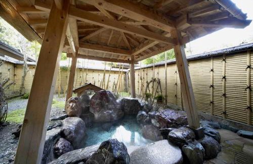 Yutaga Onsen Hotel | Wakatake