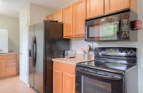 Draper House | Wake and Lake-Waterfront home at the headwaters of Claytor Lake
