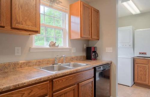 Draper House | Wake and Lake-Waterfront home at the headwaters of Claytor Lake