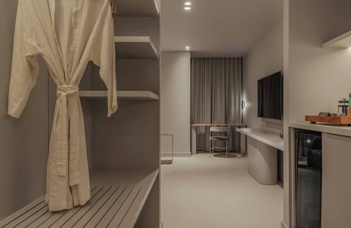 Los Naranjos Apartment | Wake BioHotel