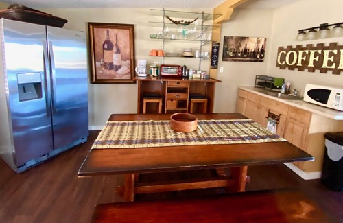 Wimberley Cottage | Wake Up to Stunning Hill Country Views