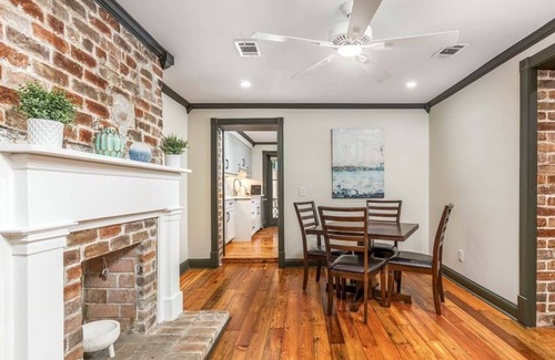 Savannah Victorian District Condo | Waldburg Garden | Pet Friendly, Historic Savannah!