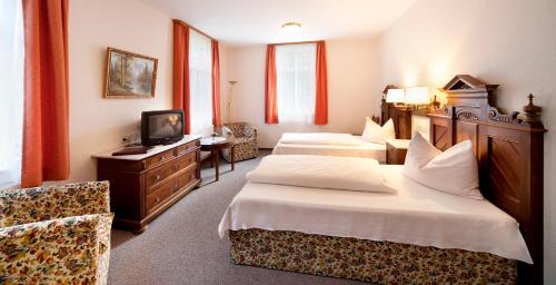 Burgbernheim Hotel | Waldgasthof Wildbad