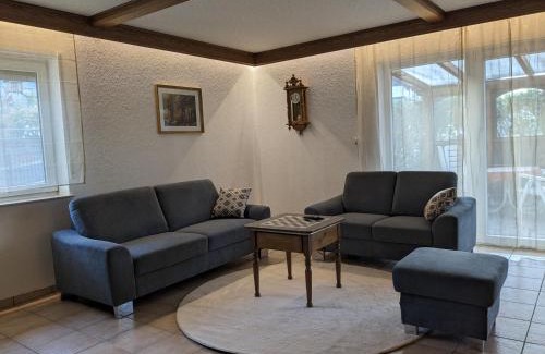 Momlingen Apartment | WaldHausen, kostenfrei WLAN und Netflix