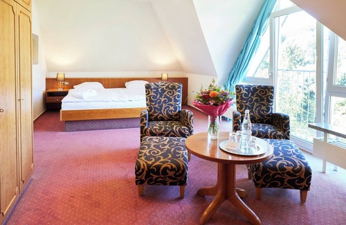Holzhausen-Externsteine Hotel | Waldhotel Bärenstein