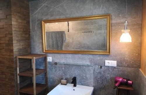 Schleiden Apartment | Waldoase im Nationalpark Eifel für 4 Personen und max 2 Hunde