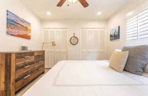 El Porto Apartment | Walk 2 Beach, Parking, AC, WD,15min2LAX,Remodel
