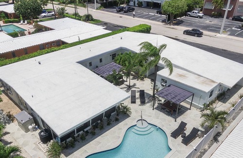 Dolphin Isles House | Walk 2 Beach~Seashell Room~Pool~Firepit