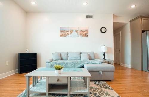 Biloxi Apartment | 💥❤️WALK 2 SHORE🔥| SLEEPS 6 W/W+D
