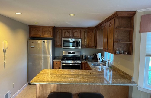 Pocasset House | Walk 600' to the beach. 3 Bed, 2 Bath home on beautiful Cape Cod in Pocasset, MA