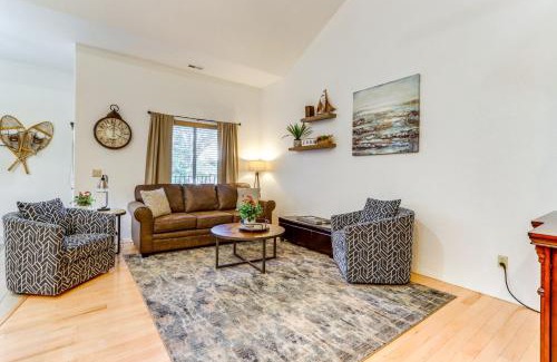 Coeur d'Alene Apartment | Walk Downtown Modern Coeur dAlene Getaway
