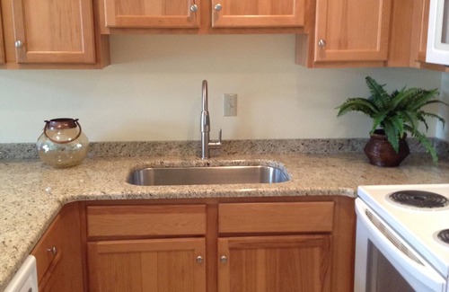 Alexandria Bay House | Walk Downtown, New.Boathouse Included!