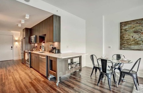 Garden Hills Apartment | Walk Everywhere! | 1BR nr Buckhead Village & Parks
