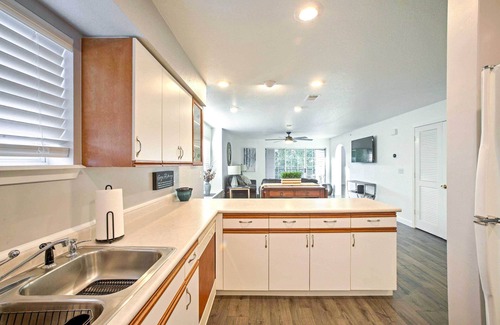 Branson Condo | Walk-In Condo: Amenities, 3 Mi to Branson Landing!