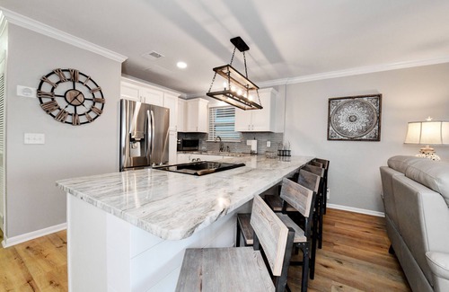 Laguna Beach Estates House | Walk out the deck to the sand - Beachfront Home - DRIFT AWAY