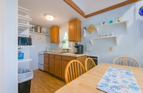 Sandwich Cottage | Walk over the hill to Private Association Beach