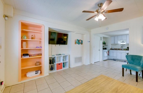 Fulton House | Walk to Aransas Bay Beautiful Rockport Townhome