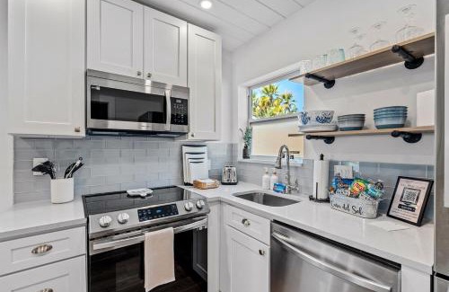 Delray Beach House | Walk to Atlantic Ave Pool Recently Renovated