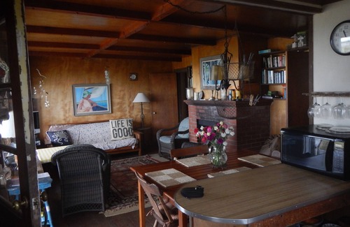Truro Cottage | Walk to Bay + Hilltop Bay, Harbor, Marsh Views!