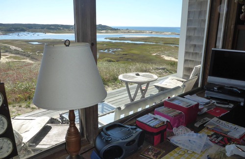 Truro Cottage | Walk to Bay + Hilltop Bay, Harbor, Marsh Views!