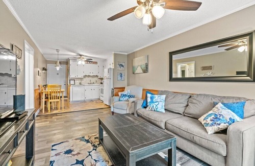 Cherry Grove Beach Condo | Walk to Beach - Beach Cottage at OD B32 - Pool - Lake View