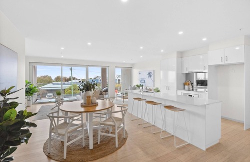 Ocean Grove Apartment | Walk to Beach and shops, Spacious, Ocean Views