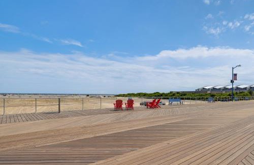 Wildwood Apartment | Walk to Beach and Explore Boardwalk Wildwood Escape