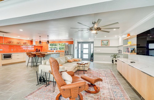 Yacht Club House | Walk to Beach: Cape Coral Home w/Grill & Patio