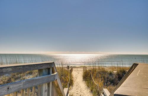 Emerald Isle Apartment | Walk to Beach Emerald Isle Condo with Ocean View!