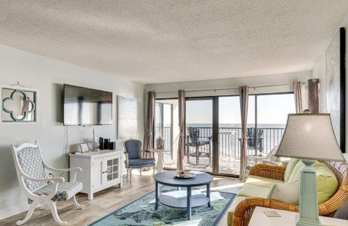 Emerald Isle Apartment | Walk to Beach Emerald Isle Condo with Ocean View!