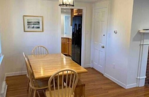 Falmouth House | Walk To Beach, Town, Harbor!