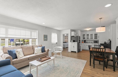 Hyannis Apartment | Walk To Beaches, Main Street, and Harbor. 2BR Cottage. Quiet Area. Captain Gosnold Village 8AB