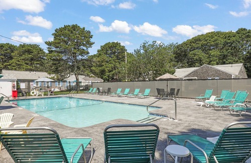 Hyannis Apartment | Walk To Beaches, Main Street, and Harbor. 1BR Cottage. Quiet Area. Captain Gosnold Village 16B