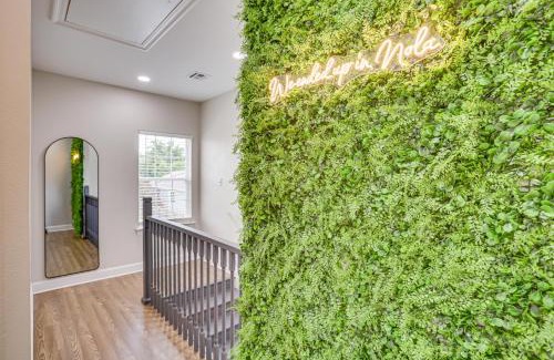 Gert Town House | Walk to Carrollton Ave Eats Bright NOLA Duplex!