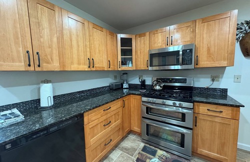 Chautauqua House | Walk to CHQ! Enjoyable 2-bedroom house in Mayville