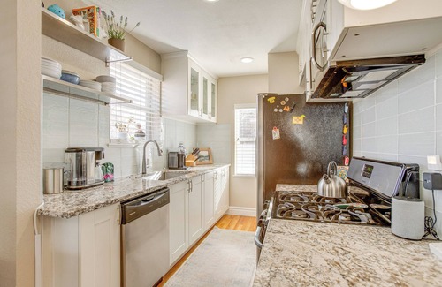 Whittier House | Walk to City Park: Chic Home w/Hot Tub & Yard