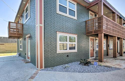 St. Bernard Area House | Walk to City Park Contemporary NOLA Home