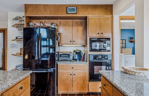 West Hartford House | Walk to Club, Game Room - Whitman Brook Overlook