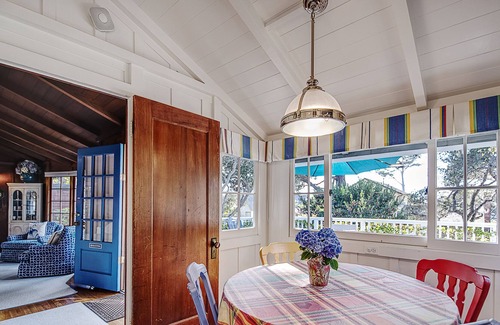 Golden Rectangle House | Walk to Concours d'Elegance, AT&T Pro Am, U.S. Open Golf Tourny! Steps to Beach!
