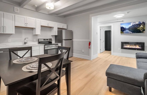 Ithaca Apartment | Walk to Cornell Campus, Collegetown or Downtown