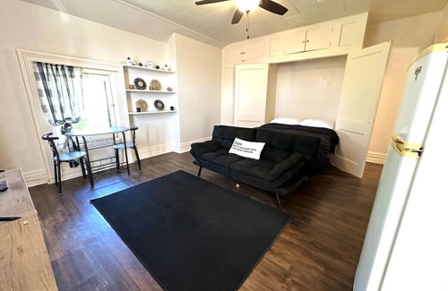 Bay City Apartment | Walk to Downtown from Apt No. 11