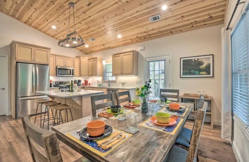 Dahlonega House | Walk to downtown! The heart of Dahlonega.