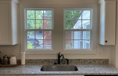 Winchester House | Walk to Downtown Winchester - Less than 1 mile from Tim's Ford Lake