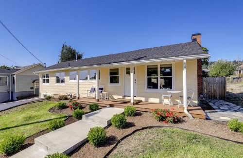 Camas House | Walk to Dtwn Camas! Updated Home with Game Room