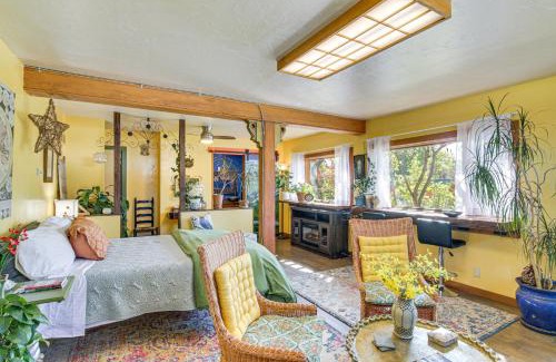 Livingston Apartment | Walk to Dtwn Livingston Studio with Mtn Views!