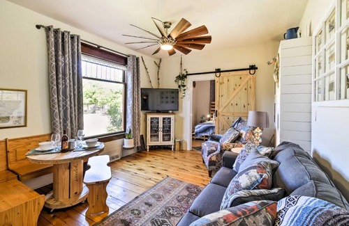 Sturgeon Bay Apartment | Walk to Dtwn Shops and Eats Sturgeon Bay Retreat