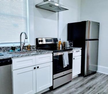 Durham House | Walk To Duke Campus! 1 Bedroom In Trinity Park!