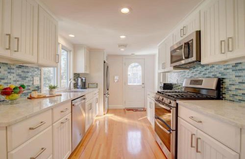 Harwich Port House | Walk to Earle Rd Beach Incredible Patio