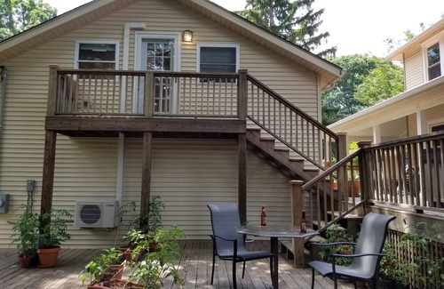 Black Mountain Apartment | Walk to Everything! Large studio with hot tub in Black Mountain