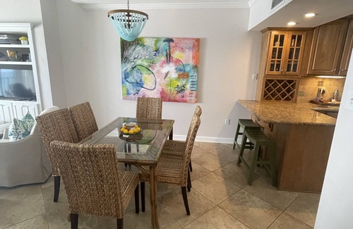 Ono Island Condo | Walk to Flora-Bama! On Beach! We love snowbirds! Monthly discount!